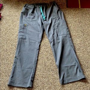 Figs cargo style scrub pants size large